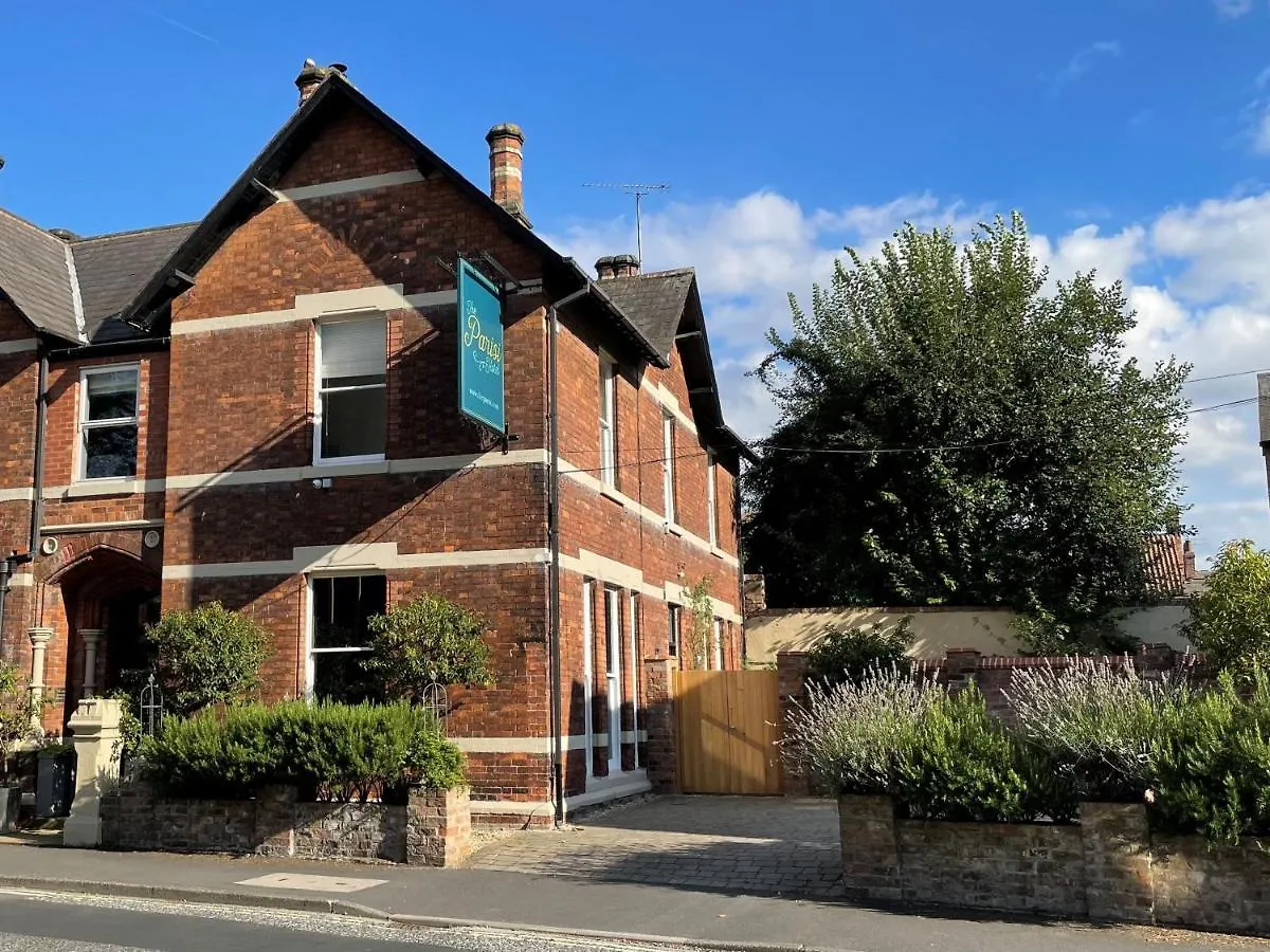 City Centre Luxury Holiday House With Outdoor Bath And Parking York